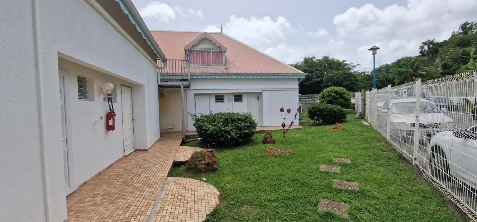 Sud Madinina - Sainte Anne Apartment Exterior photo